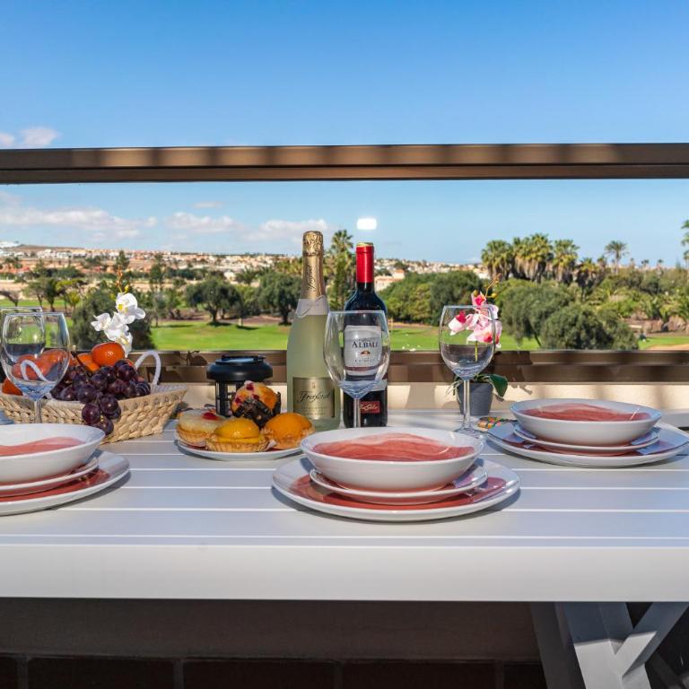 Casa Paraiso - Two-Bedroom Apartment - 8