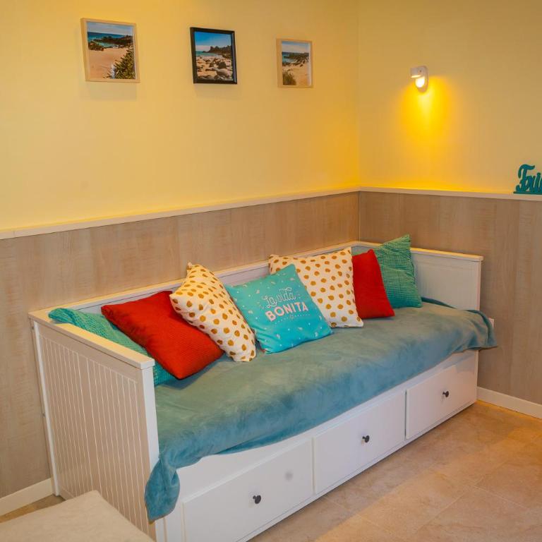 Lucky Thirteen - Apartment with Ocean View - Three-Bedroom Apartment - 8