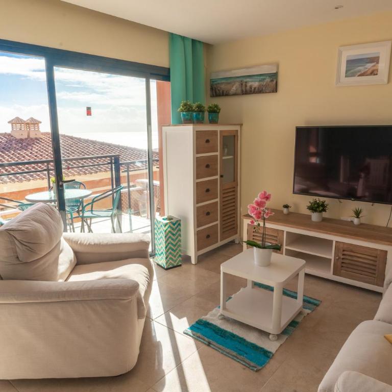 Lucky Thirteen - Apartment with Ocean View - Three-Bedroom Apartment - 34