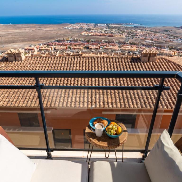 Lucky Thirteen - Apartment with Ocean View - Three-Bedroom Apartment - 37