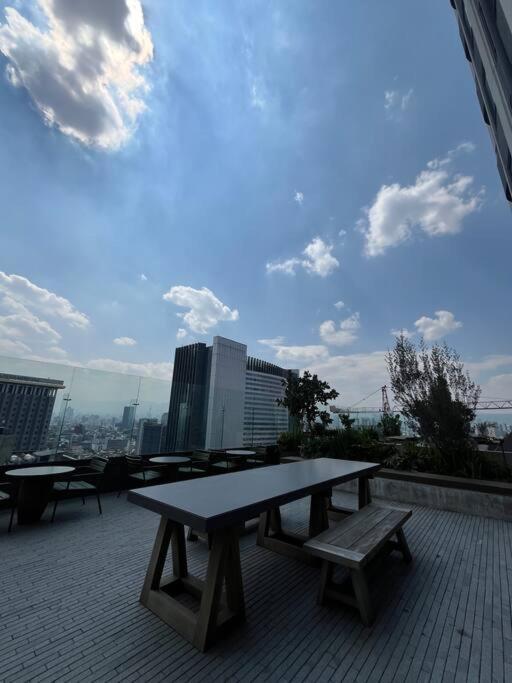 KingSize Suite in Reforma Jacuzzi & Awesome Mexico City View - Apartment with View and Balcony - 25