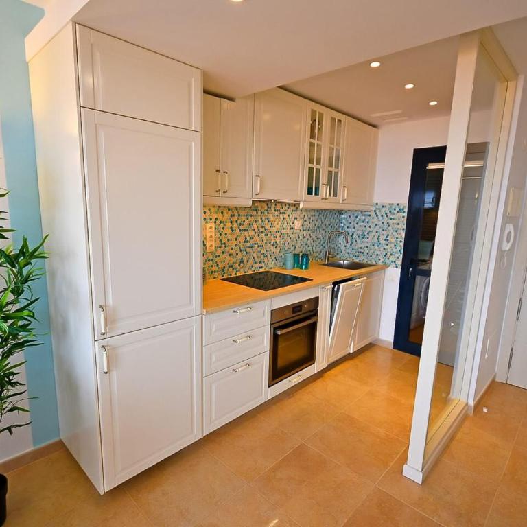 Panorama Blue - Apartment with Sea View - 6