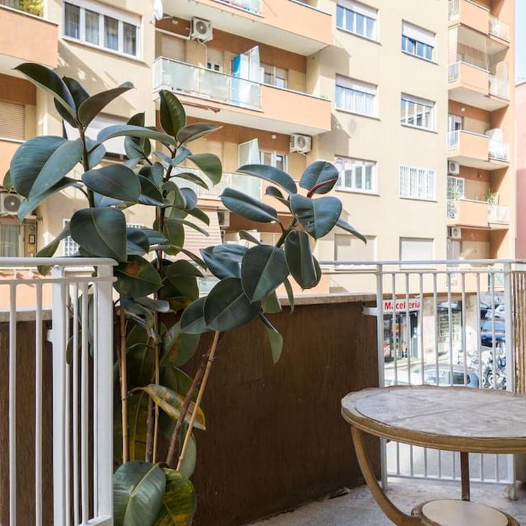 Vatican Elegance House - Appartamento Deluxe con 2 Camere da Letto e Balcone - 10