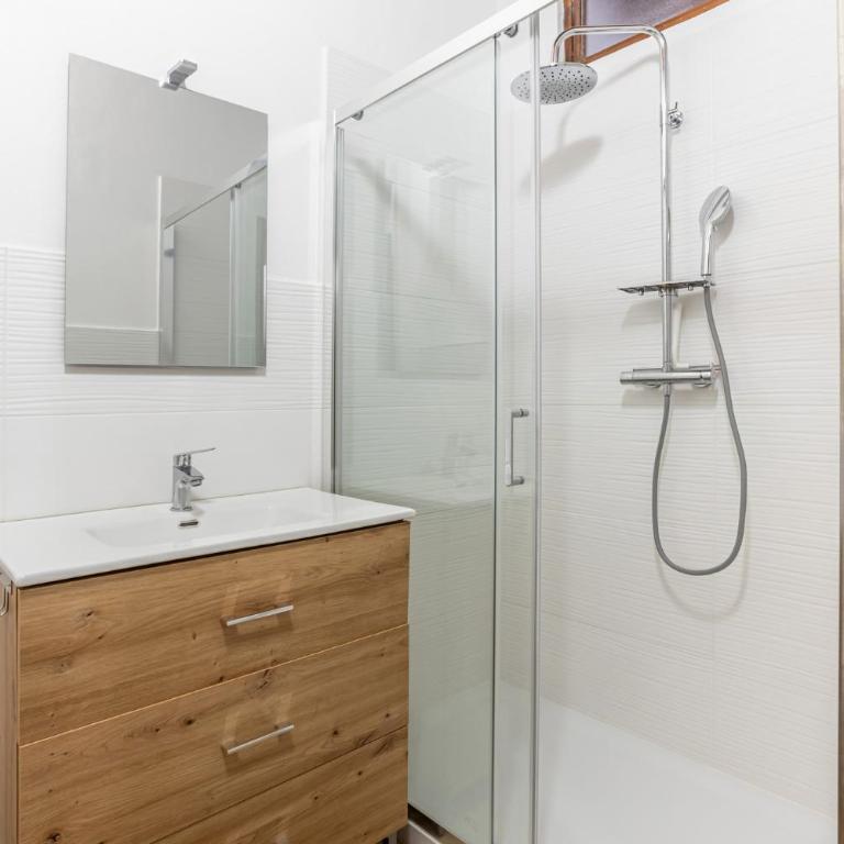 GuestHost - Cozy apartment with parking in Lucca - Appartamento con 2 Camere da Letto - 5