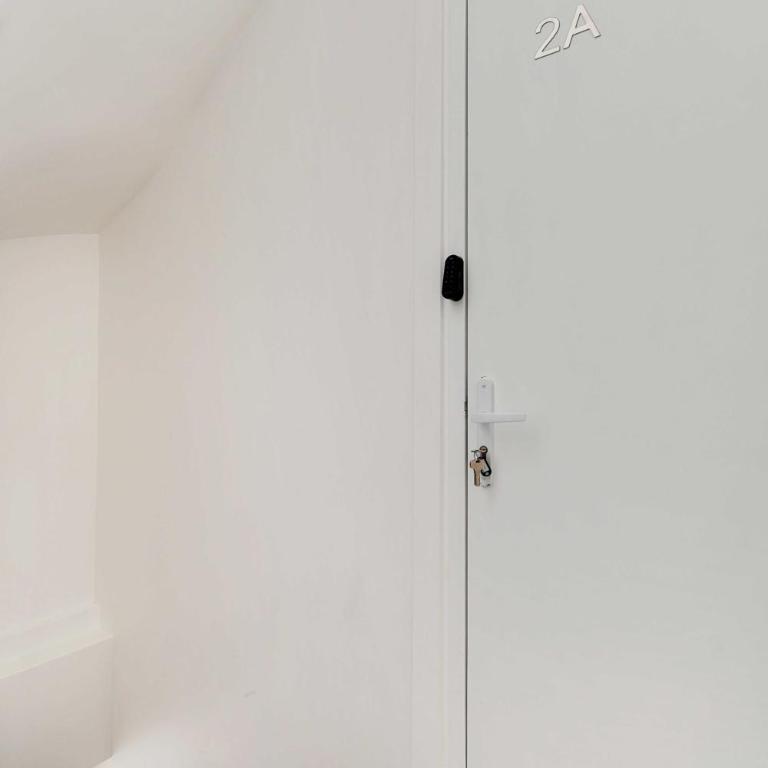 Modern Studio with A-C - Near Montmartre - Estudio - 6