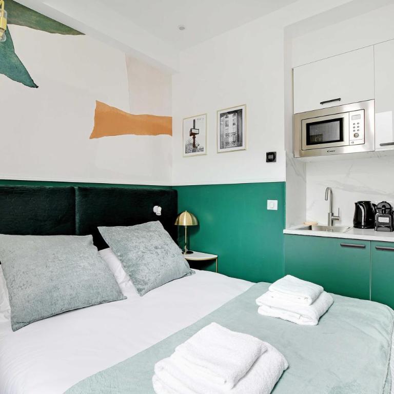 Modern Studio with A-C - Near Montmartre - Estudio - 3
