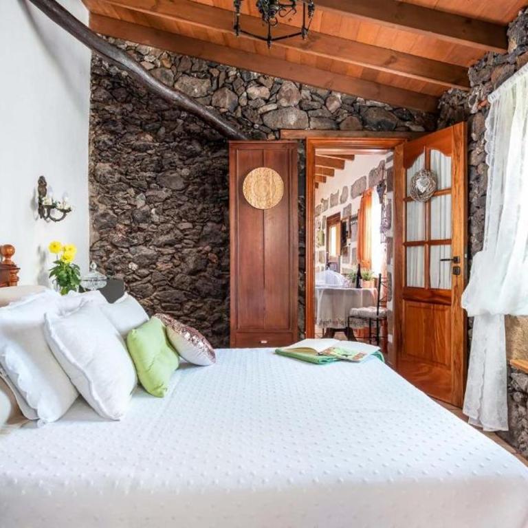 Romantic Hamlet Cottage with Private Pool La Fragua de Eliseo - Casa con 1 dormitorio - 24