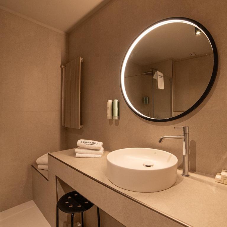 Hotel Leopardi - Junior Suite con Doccia - 17