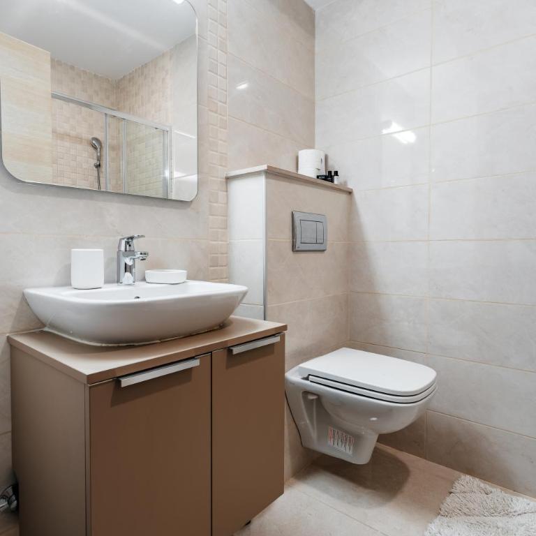 Status-M Apartments 103 - One-Bedroom Apartment with Balcony and Sea View - 27