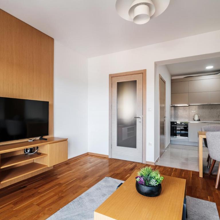 Status-M Apartments 103 - One-Bedroom Apartment with Balcony and Sea View - 12