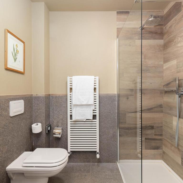 QC Hotel Bagni Vecchi - Camera Matrimoniale Comfort con Accesso Spa - 3