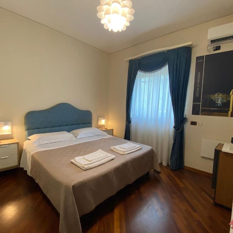 Casa Battisti Messina, Centro Città e Università - Three-Bedroom Suite - 1