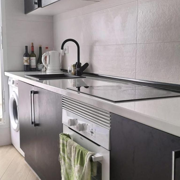 Oscar Hospedaje - compartido con familia - Standard Family Room - 21
