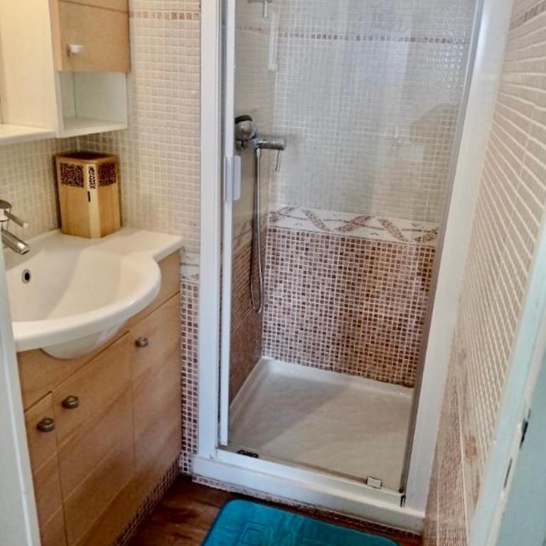 Chalet Alaric & Jacuzzi Ilot 1 rang1! VUE MER! 4rooms! CLIM 10p 24H24 - Chalet - 26