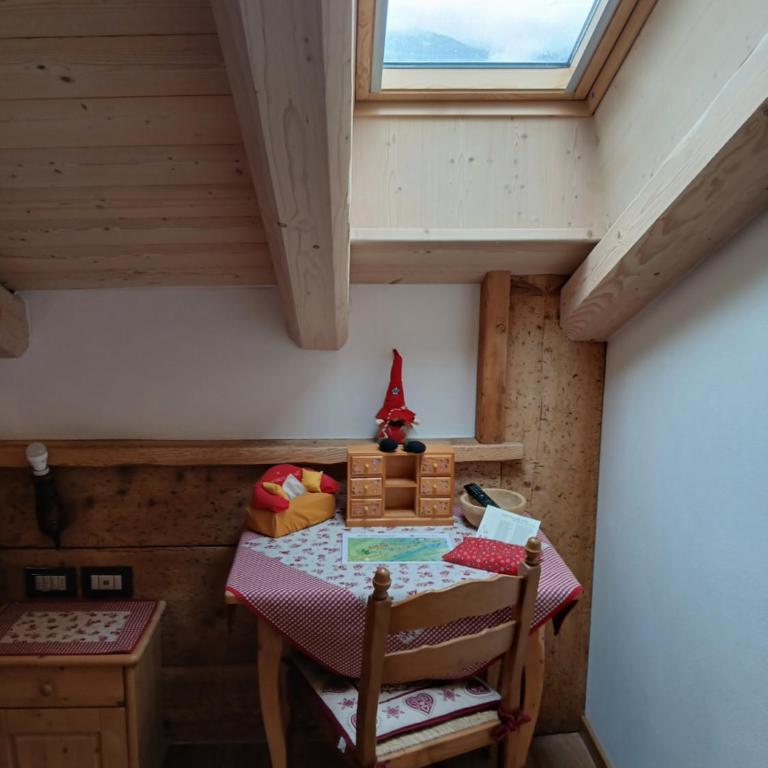 BeB LA STUBE DEI PARTEL - Habitación Doble con baño privado - 1 o 2 camas - 7