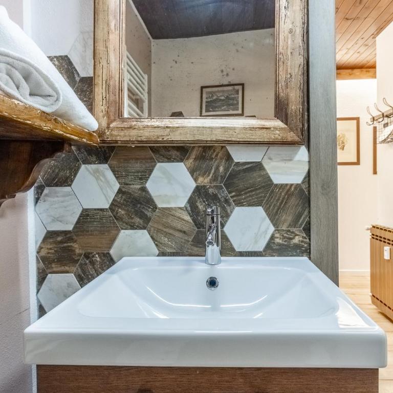 HelloCHALET - Cervino Lodge ski-in ski-out - Casa con 2 Camere da Letto - 15