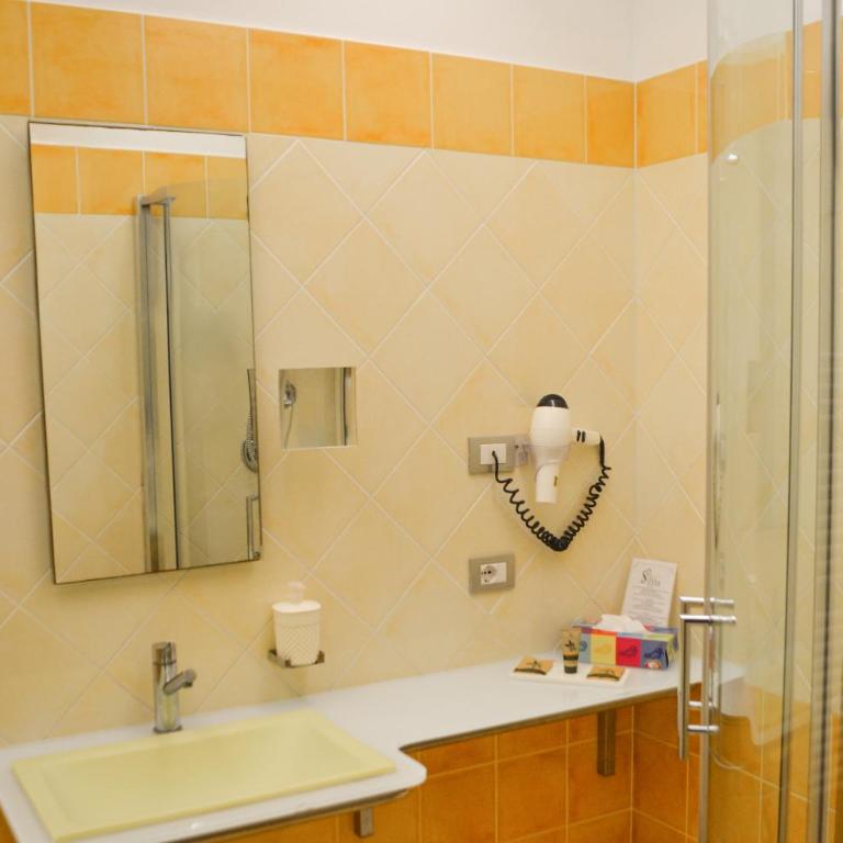 AHG Donna Silvia Wellness Hotel - Camera Matrimoniale Standard - 5