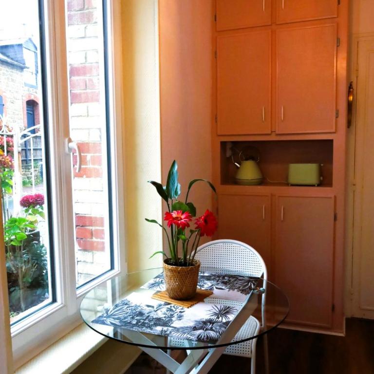 Charmant Studio au cœur de Dinard - Apartment mit 1 Schlafzimmer - 18