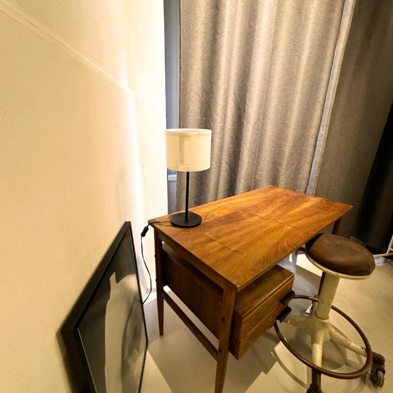 City Cozy Center - Two-Bedroom Apartment - 16