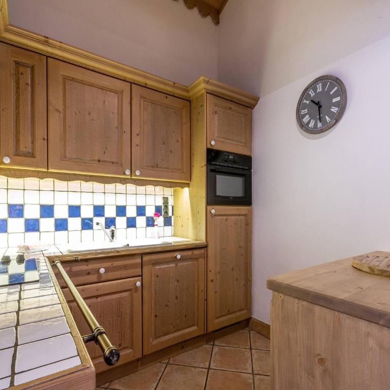 Duplex 4 Ch. avec Piscine, Spa, Ski aux Pistes - Appartement 4 Chambres - 2