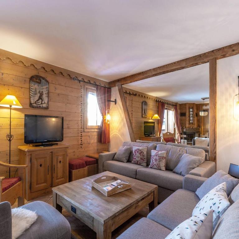 Duplex 4 Ch. avec Piscine, Spa, Ski aux Pistes - Appartement 4 Chambres - 31