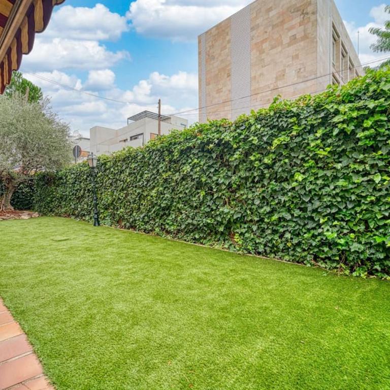 P CasaCafe Madrid Calle Carlos Dubois 3 - Family Room with Shared Bathroom - 20