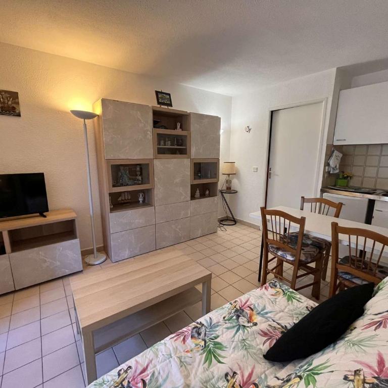 Studio cabine avec piscine, tennis et parking à 400m de la plage - 4 couchages, Saint-Aygulf - One-Bedroom Apartment - 16