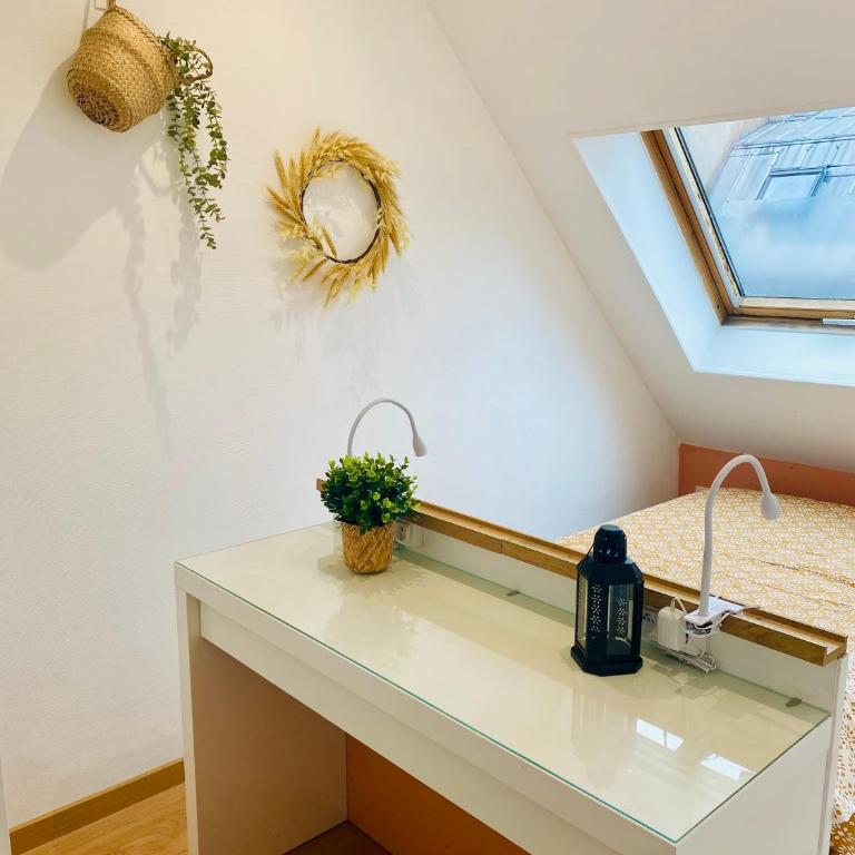 Cocon des Champs-Élysées - One-Bedroom Apartment - 22