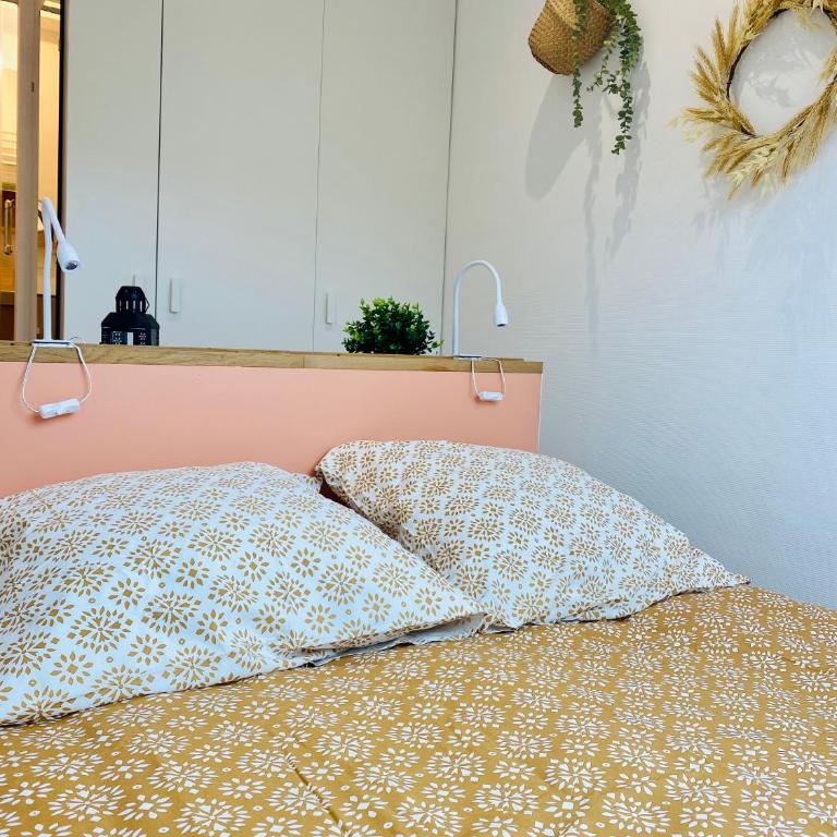 Cocon des Champs-Élysées - One-Bedroom Apartment - 32