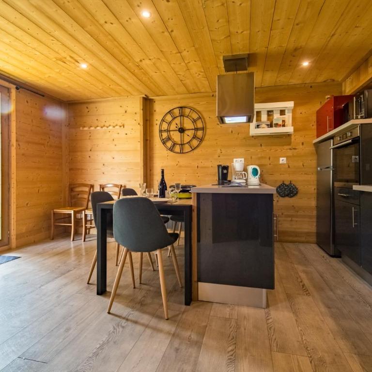 Apartment for 4 - 6 people in Albiez-Montrond - Apartamento - 7