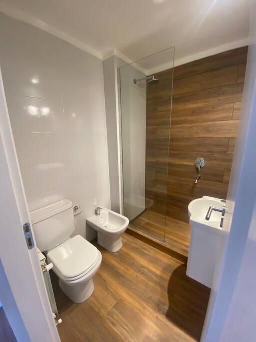 Moderno Departamento con vista al lago y montañas - Apartamento de 2 dormitorios - 17