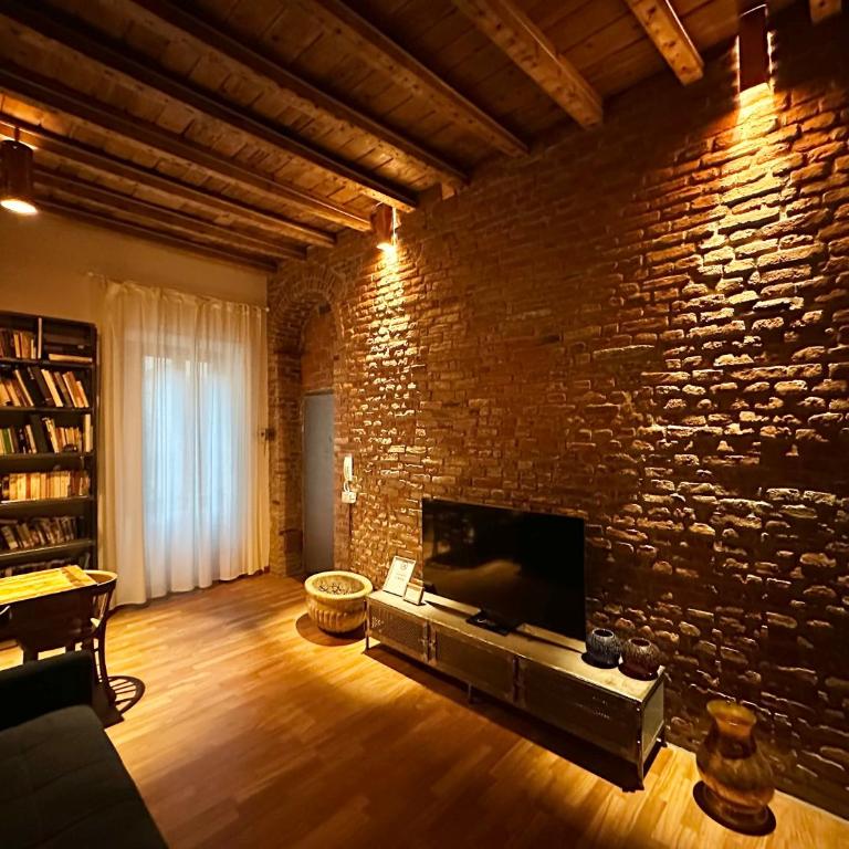 Emme Loft I First Moon - Exclusive Design Apartment with balcony - Appartamento con 2 Camere da Letto - 4