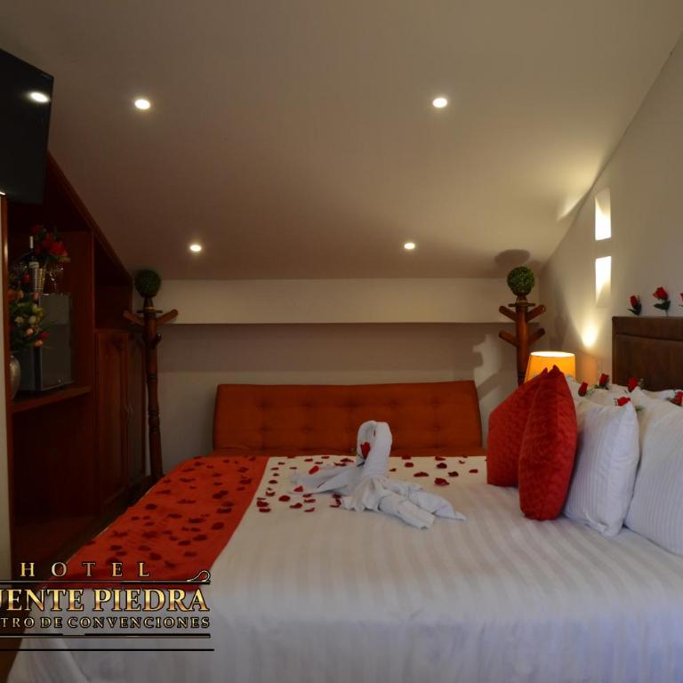 Hotel Puente Piedra - King Suite with Spa Bath - 5
