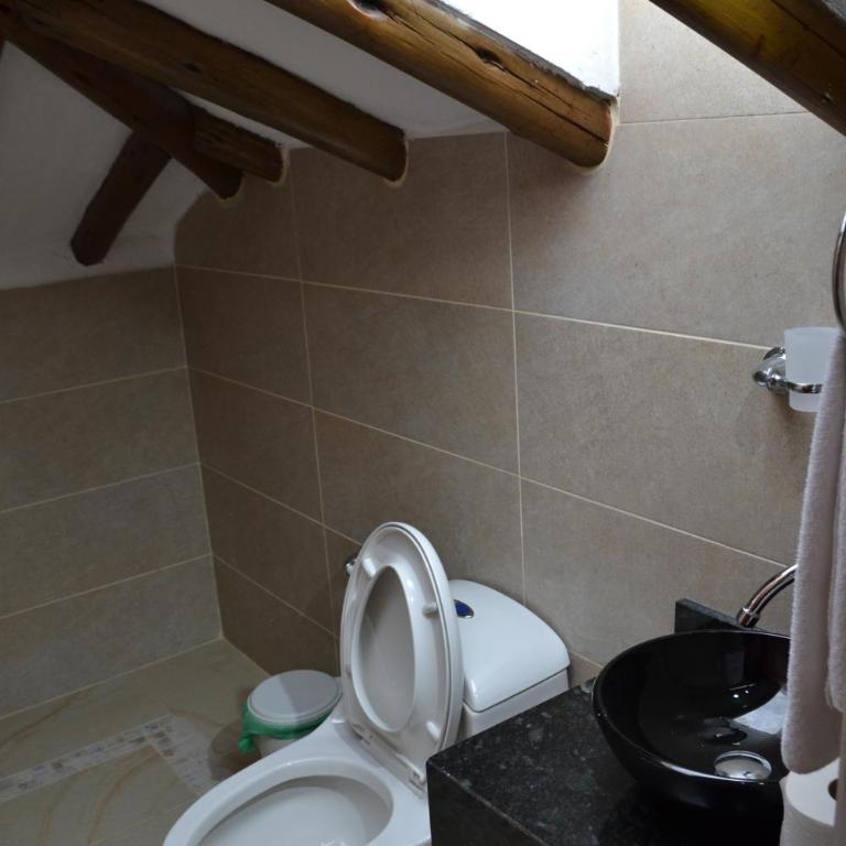 Hotel Puente Piedra - Family Room with Bath - 8