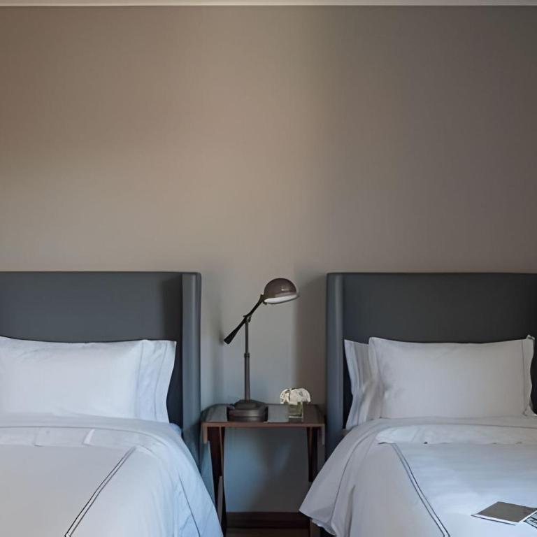 Attik Luxury Apts - Deluxe Three-Bedroom Apartment - 15