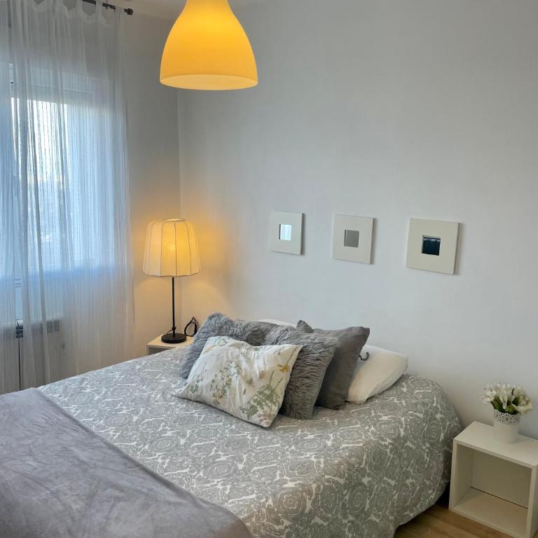 1 linea de playa puerto deportivo Vistas al mar recién reformado - Apartamento con vistas al mar - 2