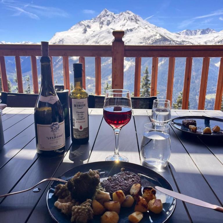 Appartement Chalet CASSIOPEE sous charpente avec cheminée - La Rosière - Apartment - 4