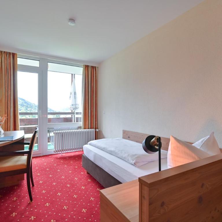 Rothenfels Panorama Hotel - Einzelzimmer mit Balkon und Seeblick - 5