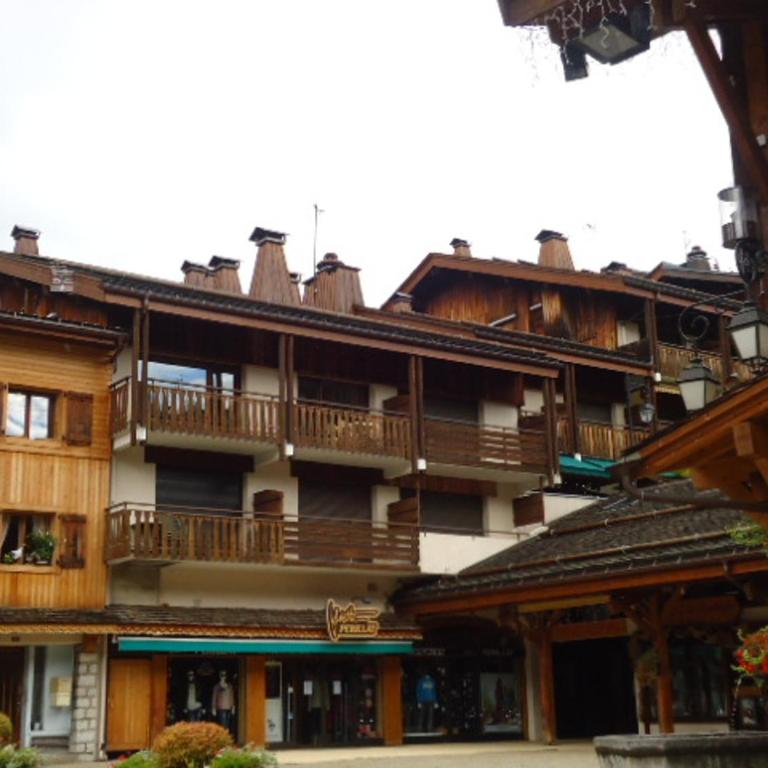 Studio cabine au centre, balcon sud, parking, proche pistes et commerces - FR-1-459-89 - Estudio - 5