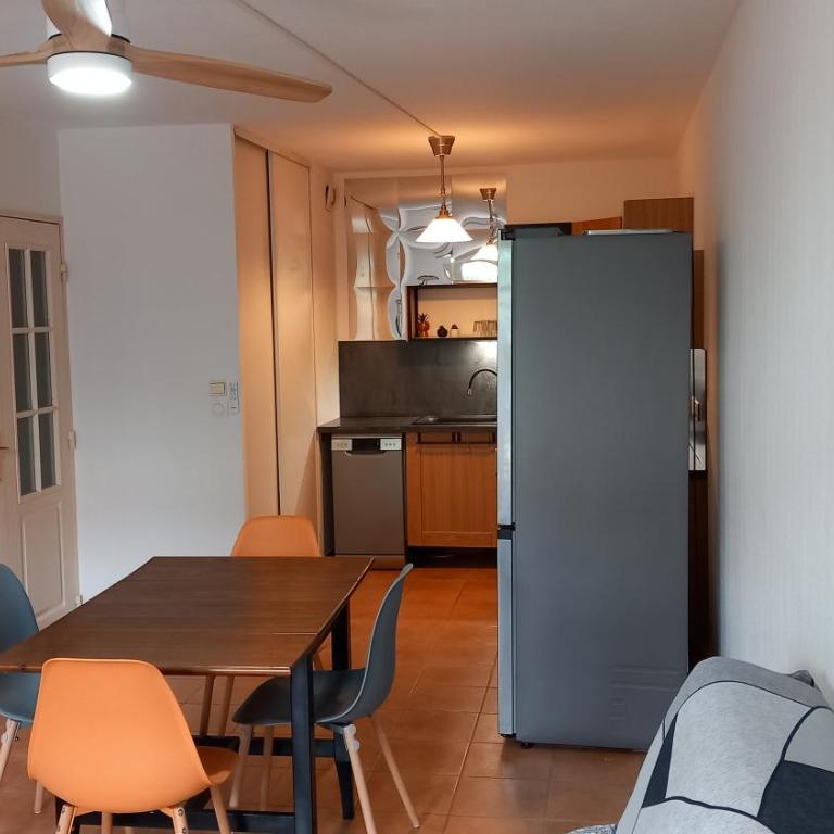 "Les Bastides" Appartement tout confort, parking privé piscine - Appartement 1 Chambre - 16