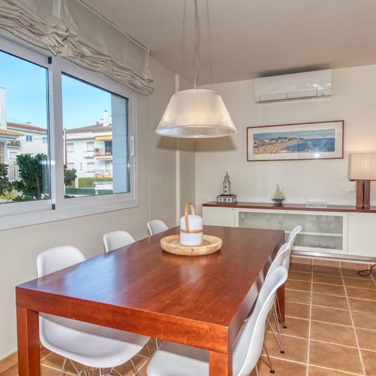 Apartamento con Piscina céntrico - Apartamento de 3 dormitorios - 6