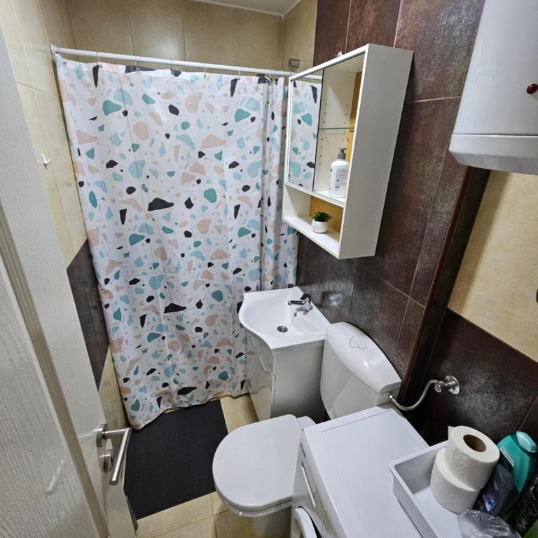 Departure Apartment - One-Bedroom Apartment - 5