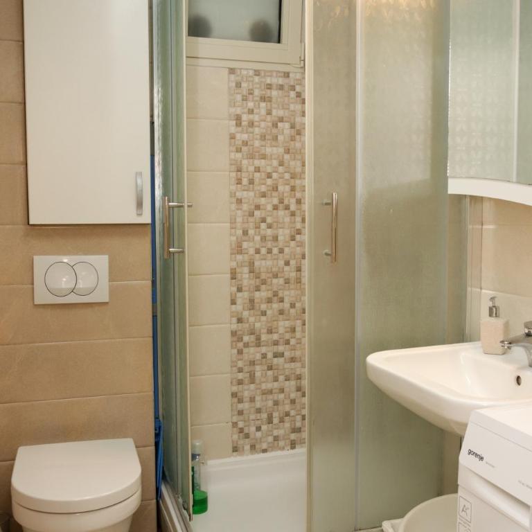 Luxury Apartment Vukcevic - Two-Bedroom Apartment - 18