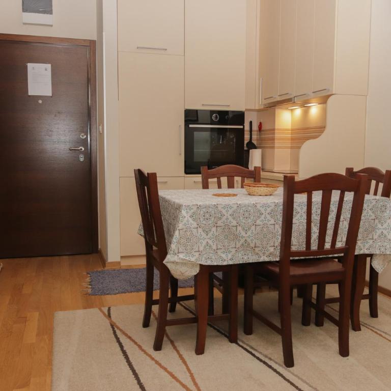 Luxury Apartment Vukcevic - Two-Bedroom Apartment - 12