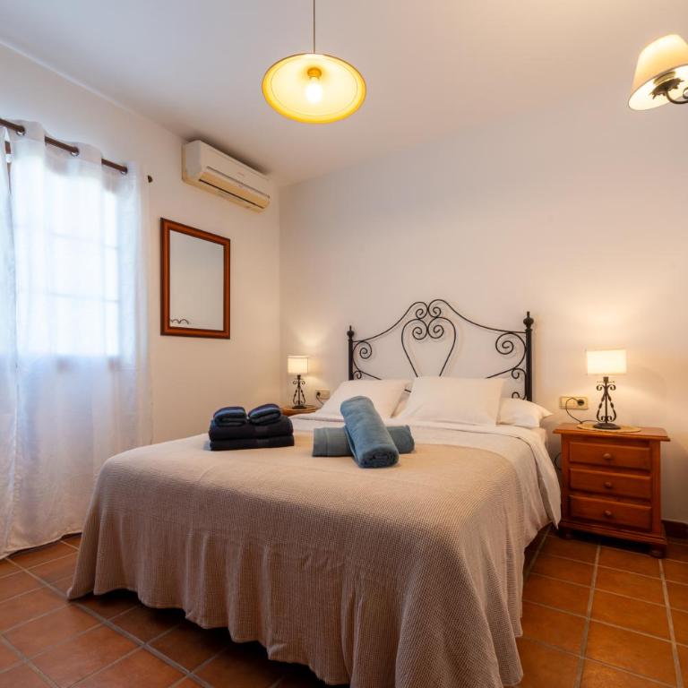 Utopia, villa 4 bedrooms, heated pool & complete privacy - Villa - 19