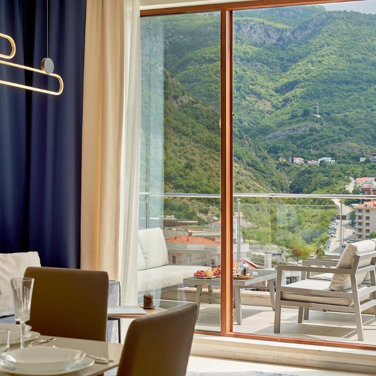 Belvedere Royal, Luxury Seaview & Pool Apartments - Two-Bedroom Deluxe Apartment - 29