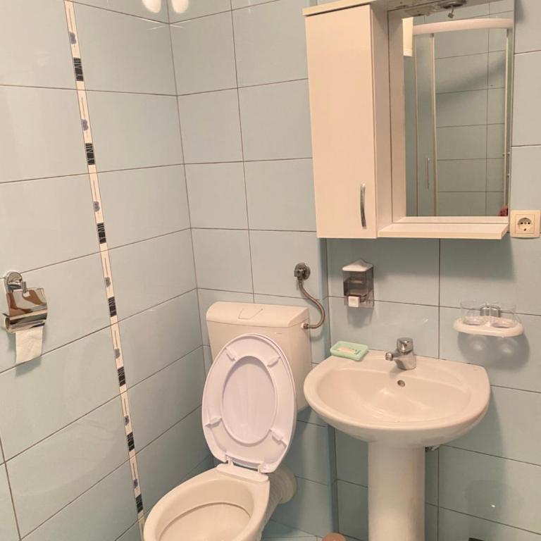 A&E Apartments - Two-Bedroom Apartment - 12