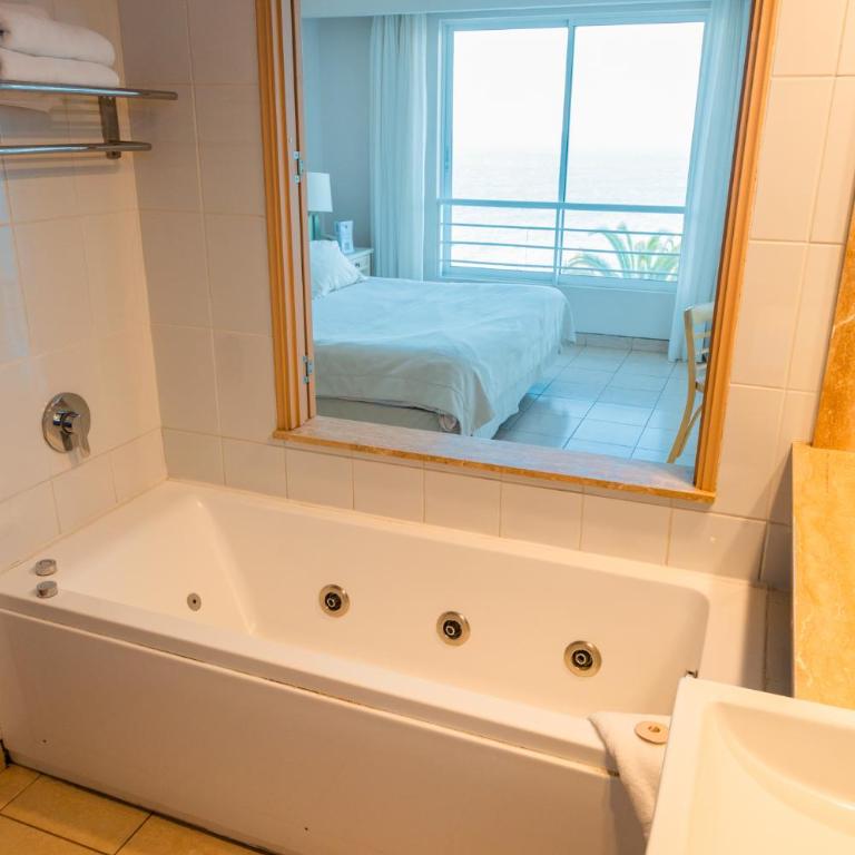 Hippocampus Resort & Spa - Habitación Individual Amplia - 2