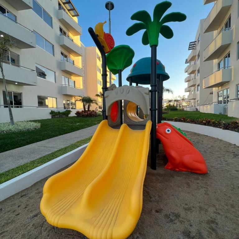 Blue Mazatlán - One-Bedroom Apartment - 9