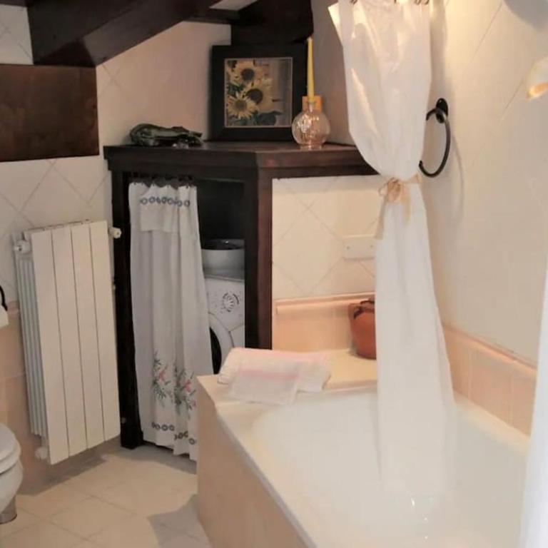 Mansarda nel cuore di Livorno - One-Bedroom Apartment - 7